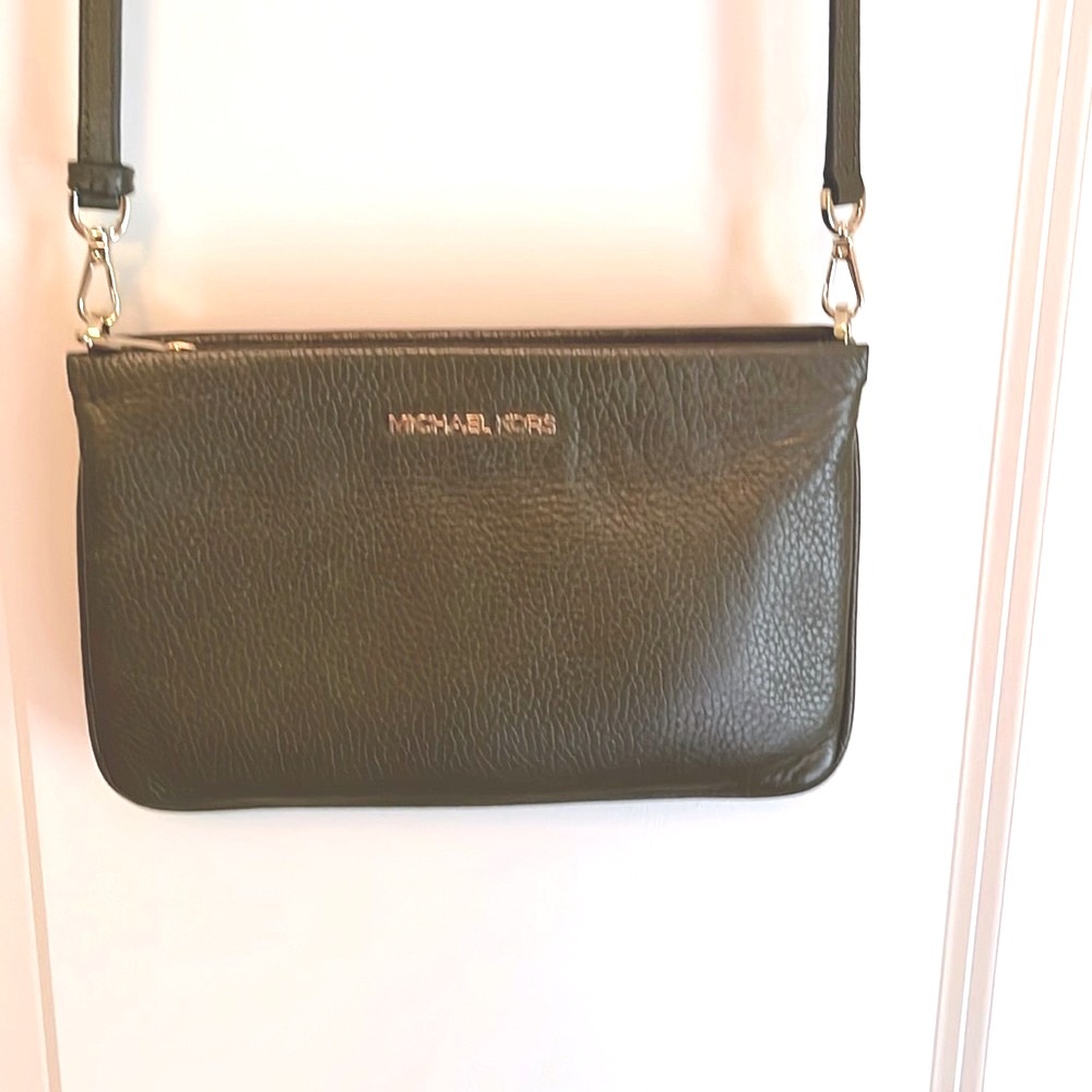 Michael Kors Green Leather crossbody Bag